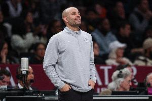 乐鱼登陆网站-篮网主帅：必须找到更好的方式调动球员 让他们用正确的方式打球