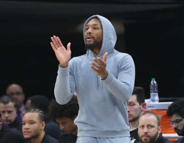 乐鱼app下载-开拓者即将开启最后冲刺 利拉德：我们绝不能掉队