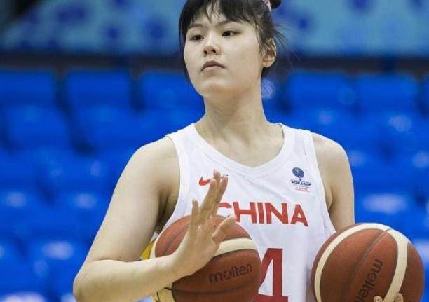 国内媒体：篮协不同意李月汝今年赴美参加WNBA